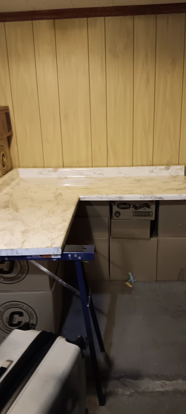 L-Shaped Marble Pattern Laminate Countertop