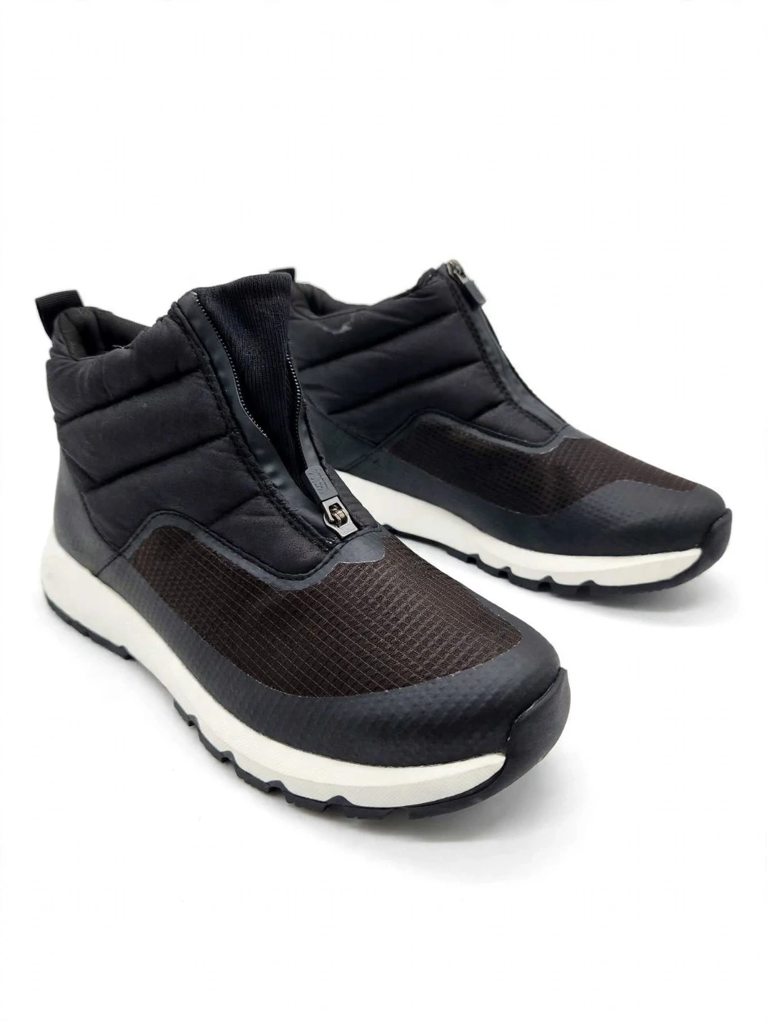 The North Face Black Zipper Boots - photo 4