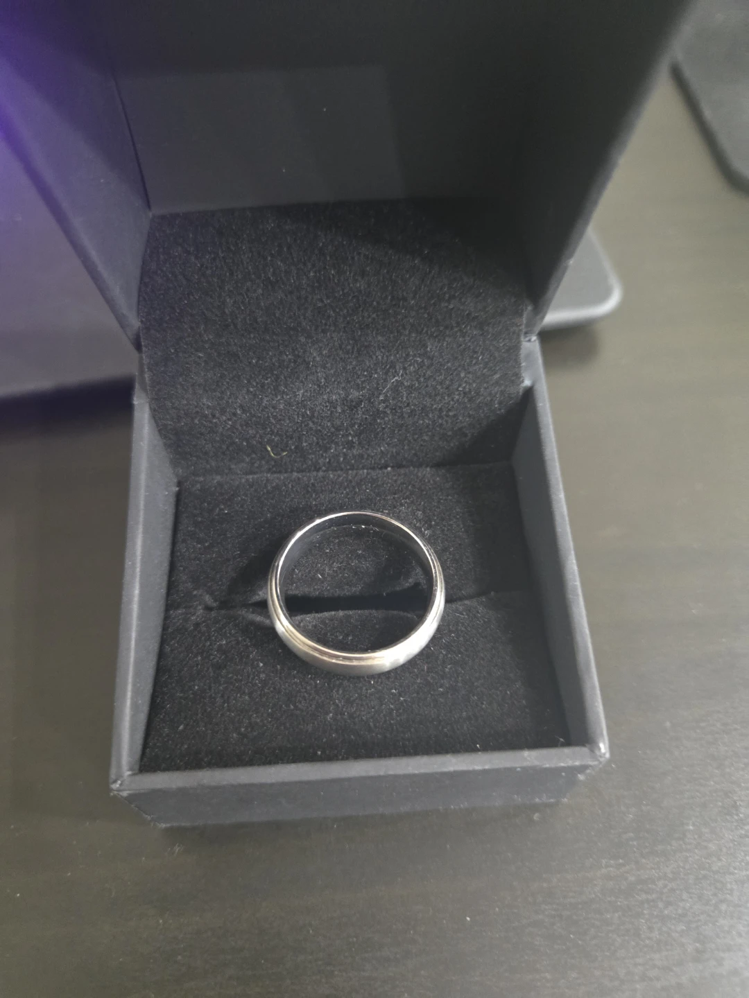 Peoples Simple Silver Tone Band Ring - photo 3