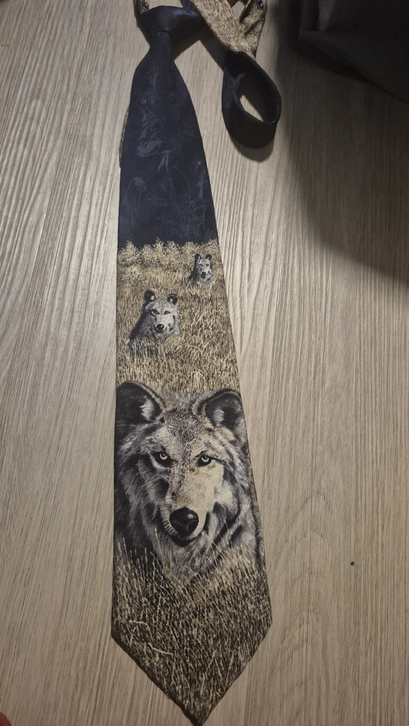 Endangered Species Gray Wolf Tie