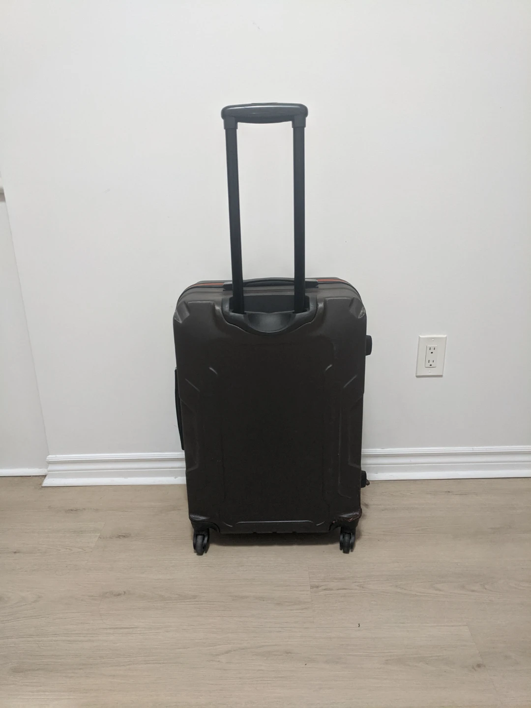 Timberland hard shell suitcase - photo 3