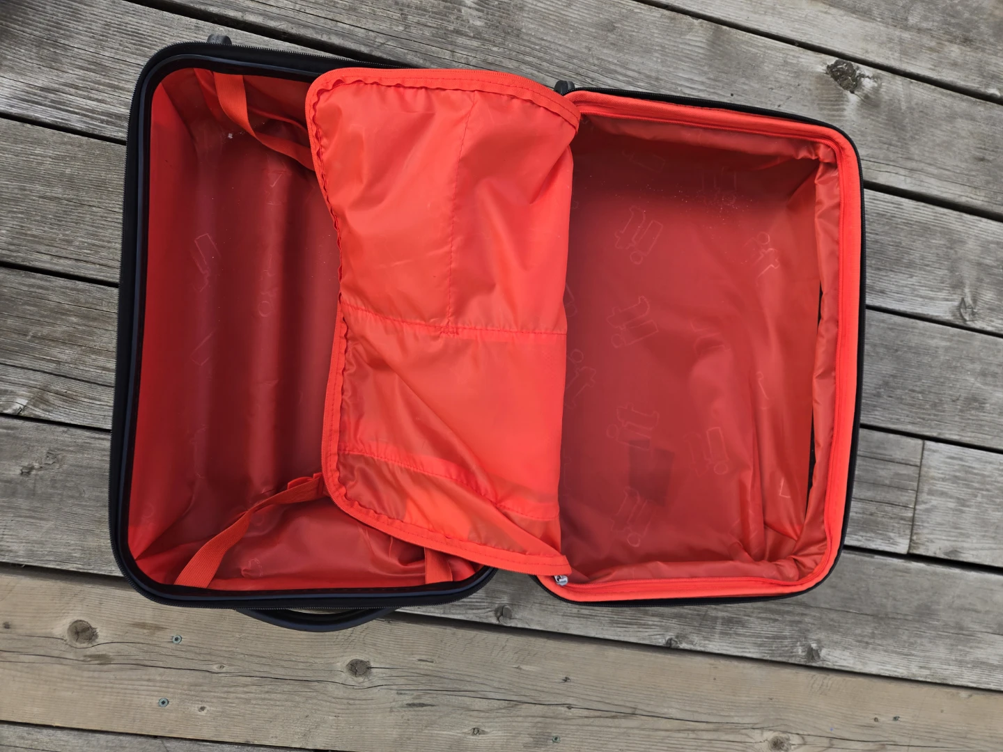it Luggage Surfboard Print Carry-On - photo 4