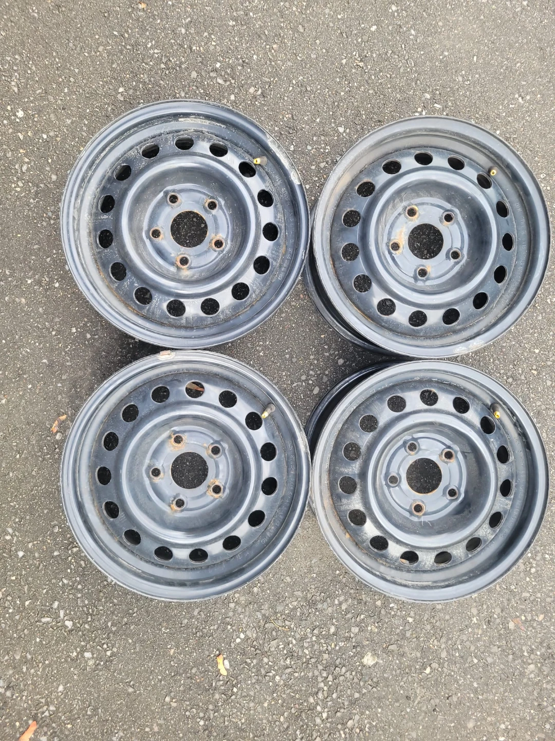 IKON STW15-H 15-inch Steel Rims