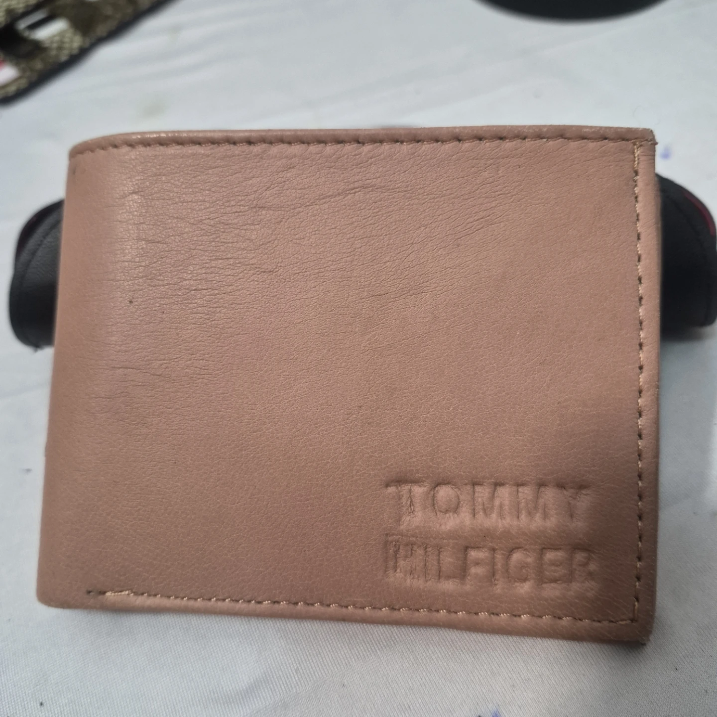 Tommy Hilfiger Bi-Fold Leather Wallet