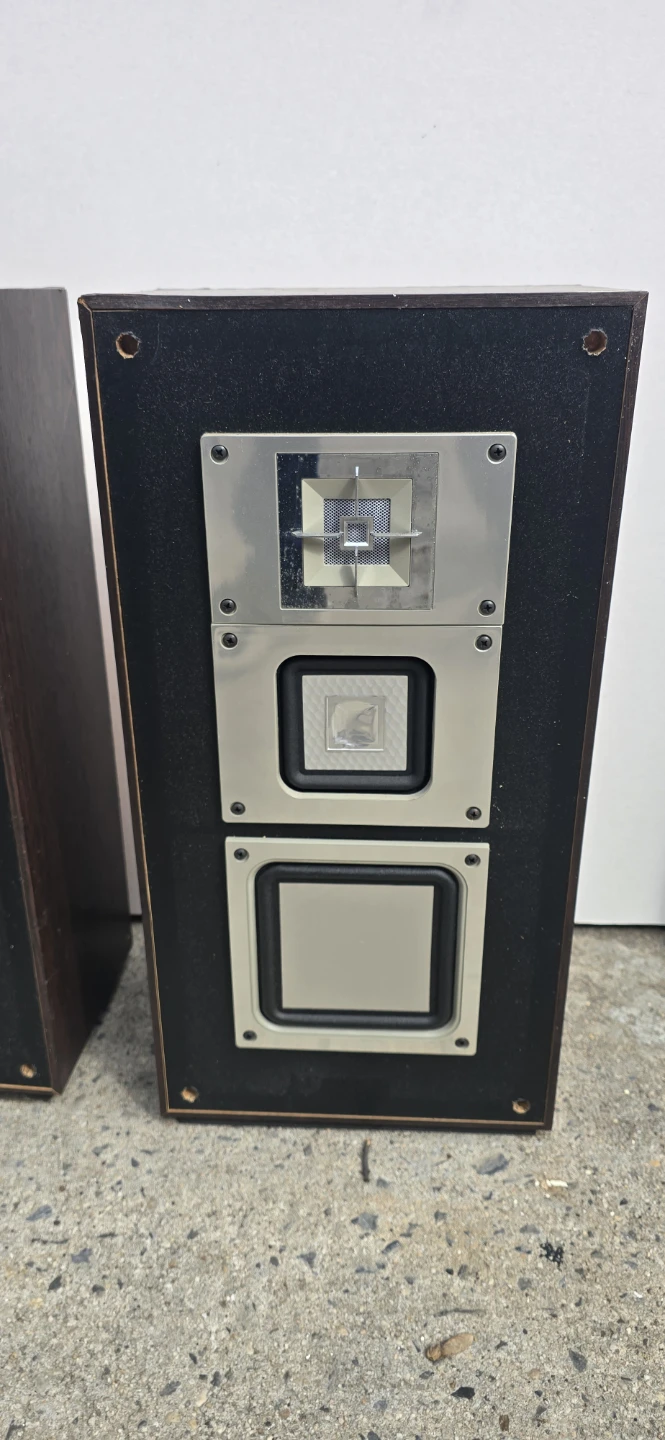Pair of Sony APM-X250 Speakers - photo 3