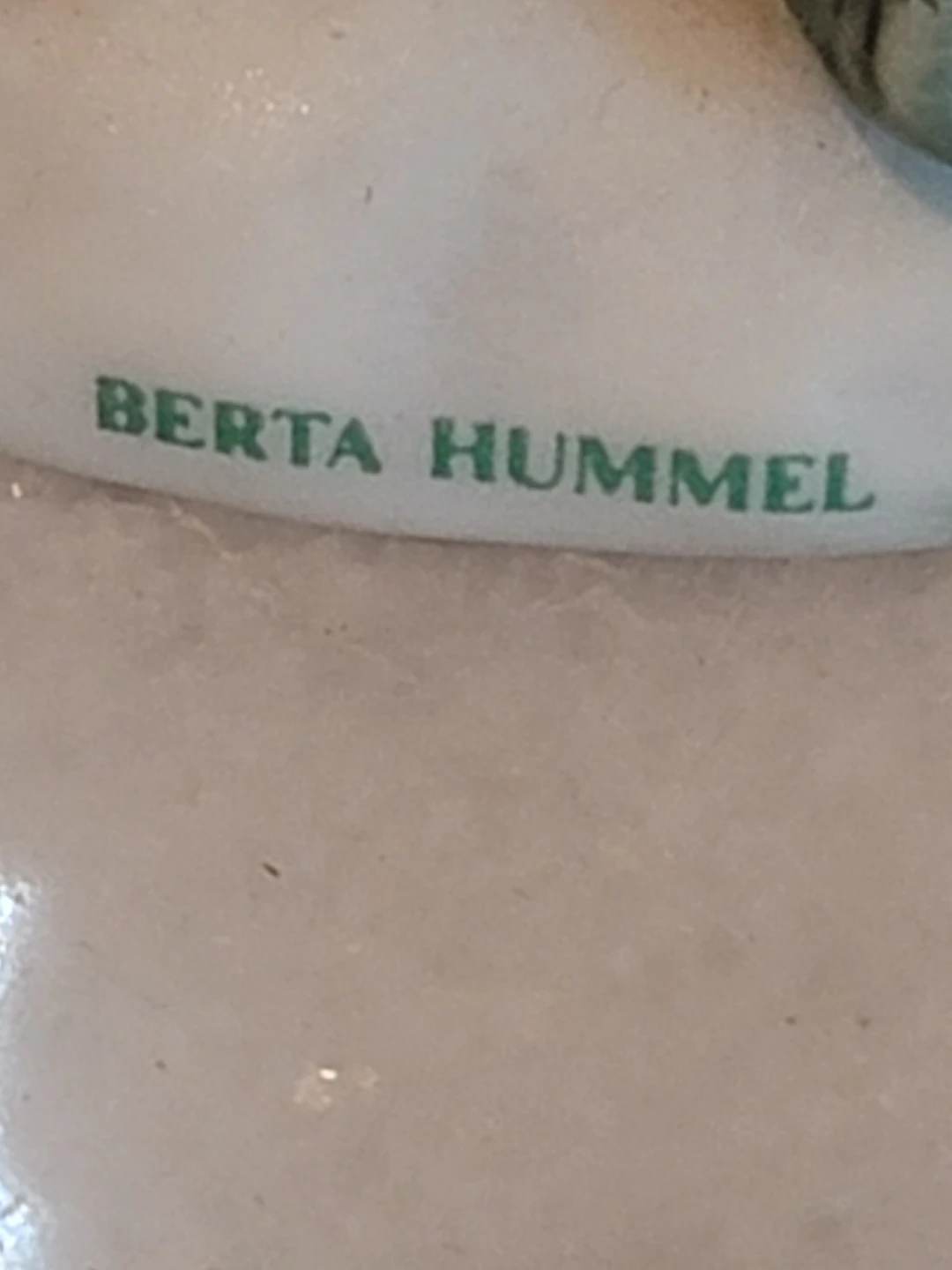 Berta Hummel Dashing Through the Snow Figurine - photo 3