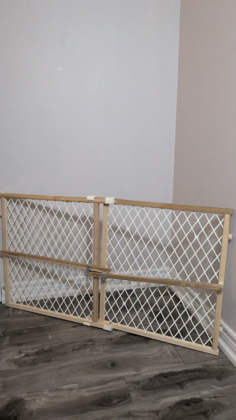 North States Wood and Plastic Baby Gate - photo 3