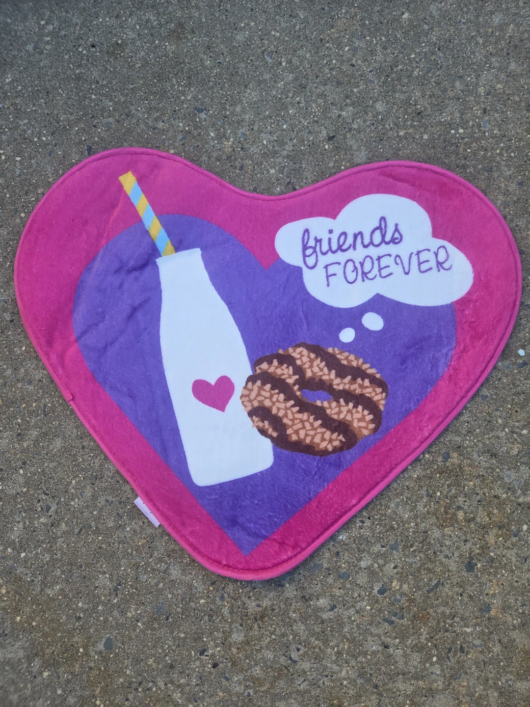 Girl scouts Heart-Shaped Friends Forever Decorative Rug