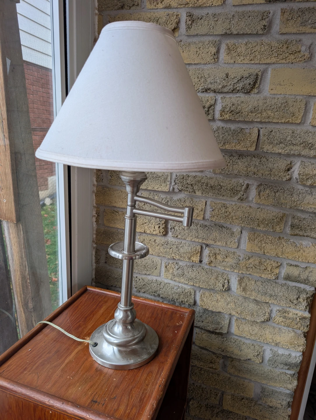 Set of two adjustable brushed nickel table lamps - photo 3