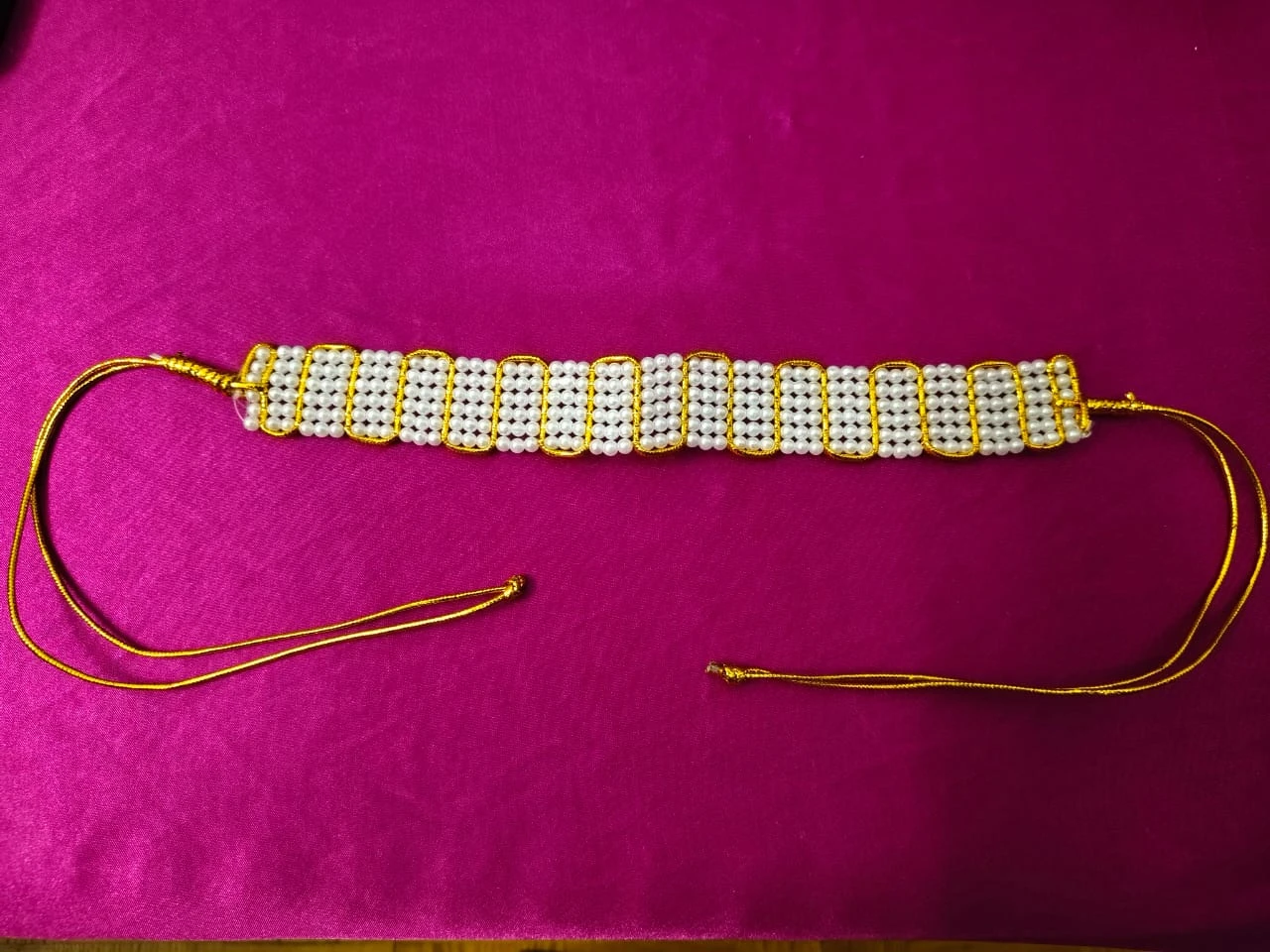White Pearl hip chain