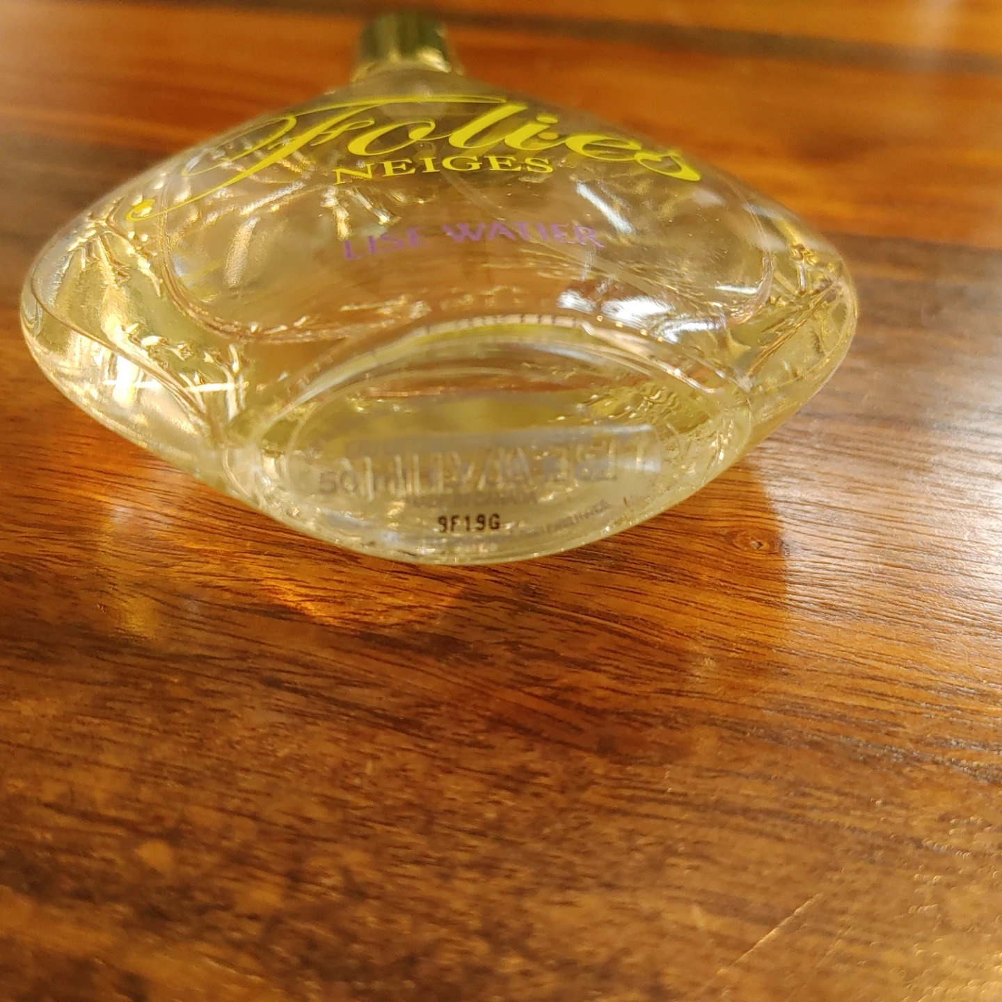 Discontinued Lise Watier "Folies Neiges" Eau de Toilette (50ml) - photo 3