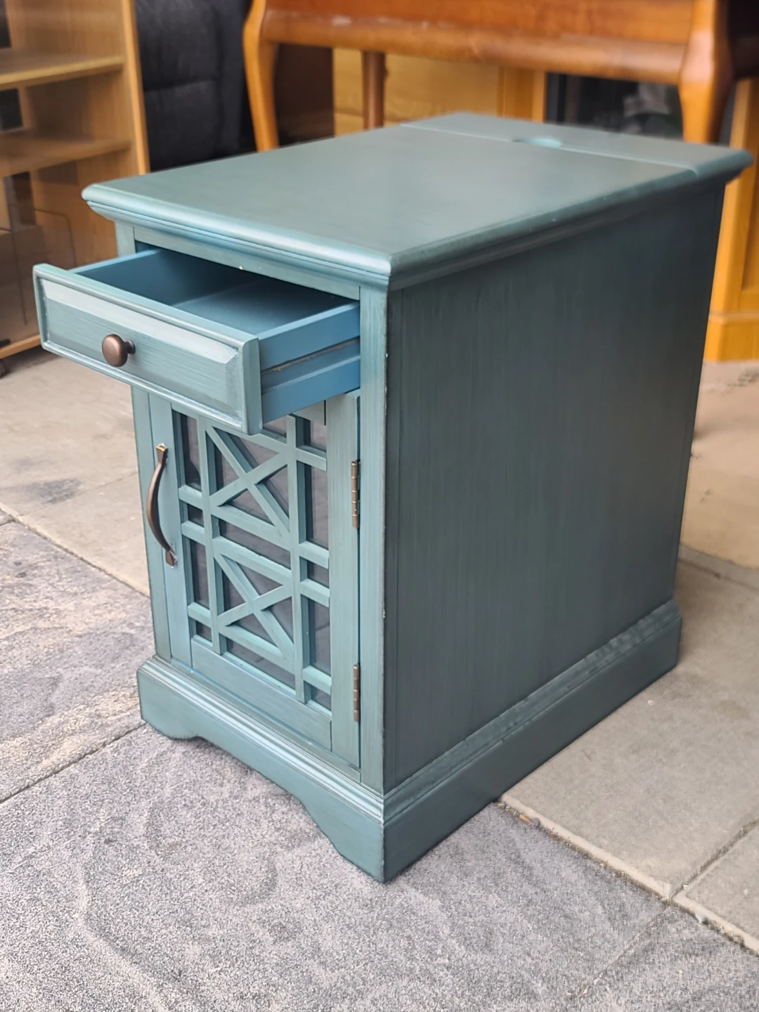 Teal Side Table with Built-in Power Station - photo 2