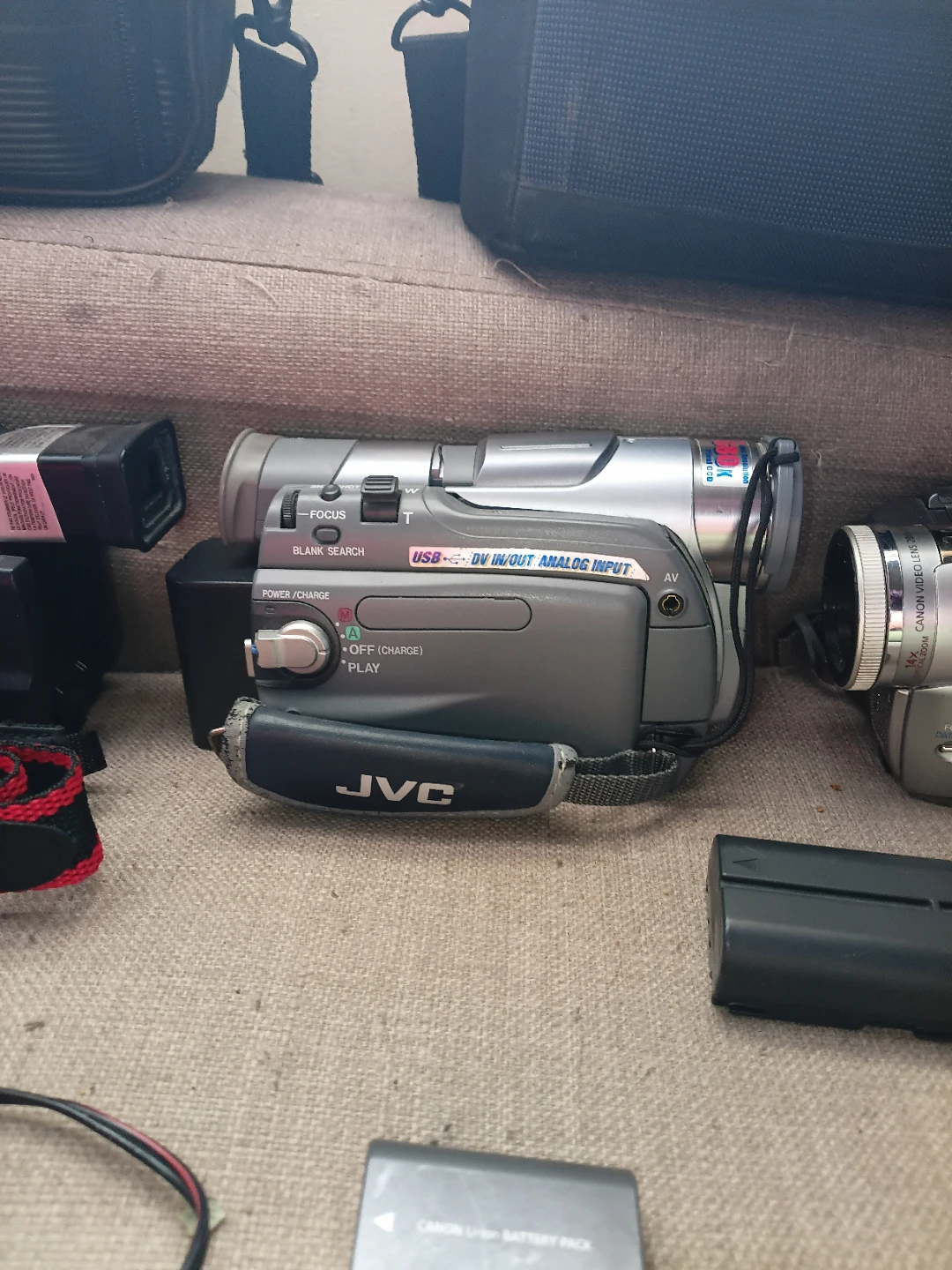 JVC and Canon Bundle $220 (50 off) OBO - photo 3