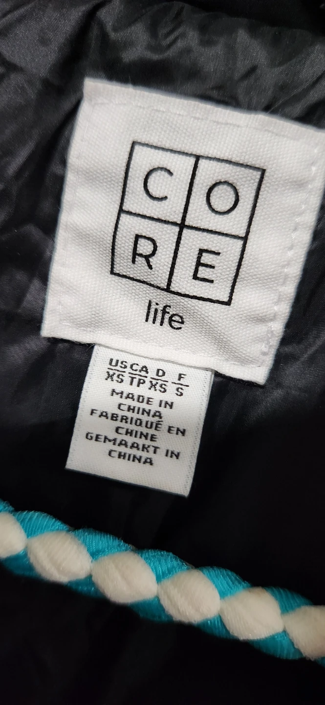 CORE life Black Down Jacket - photo 2