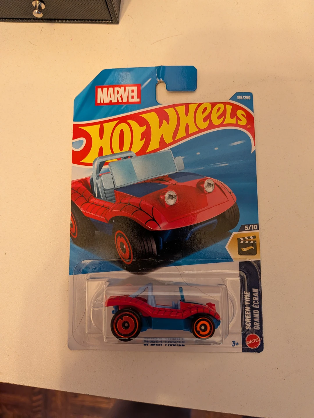 Hot Wheels Marvel Spider-Mobile - photo 2