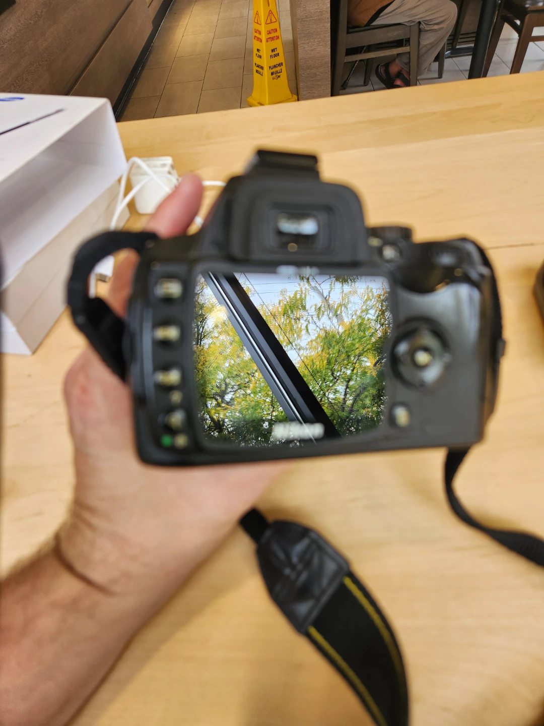 Nikon D60 Digital Camera with 18-55mm Lens - photo 2