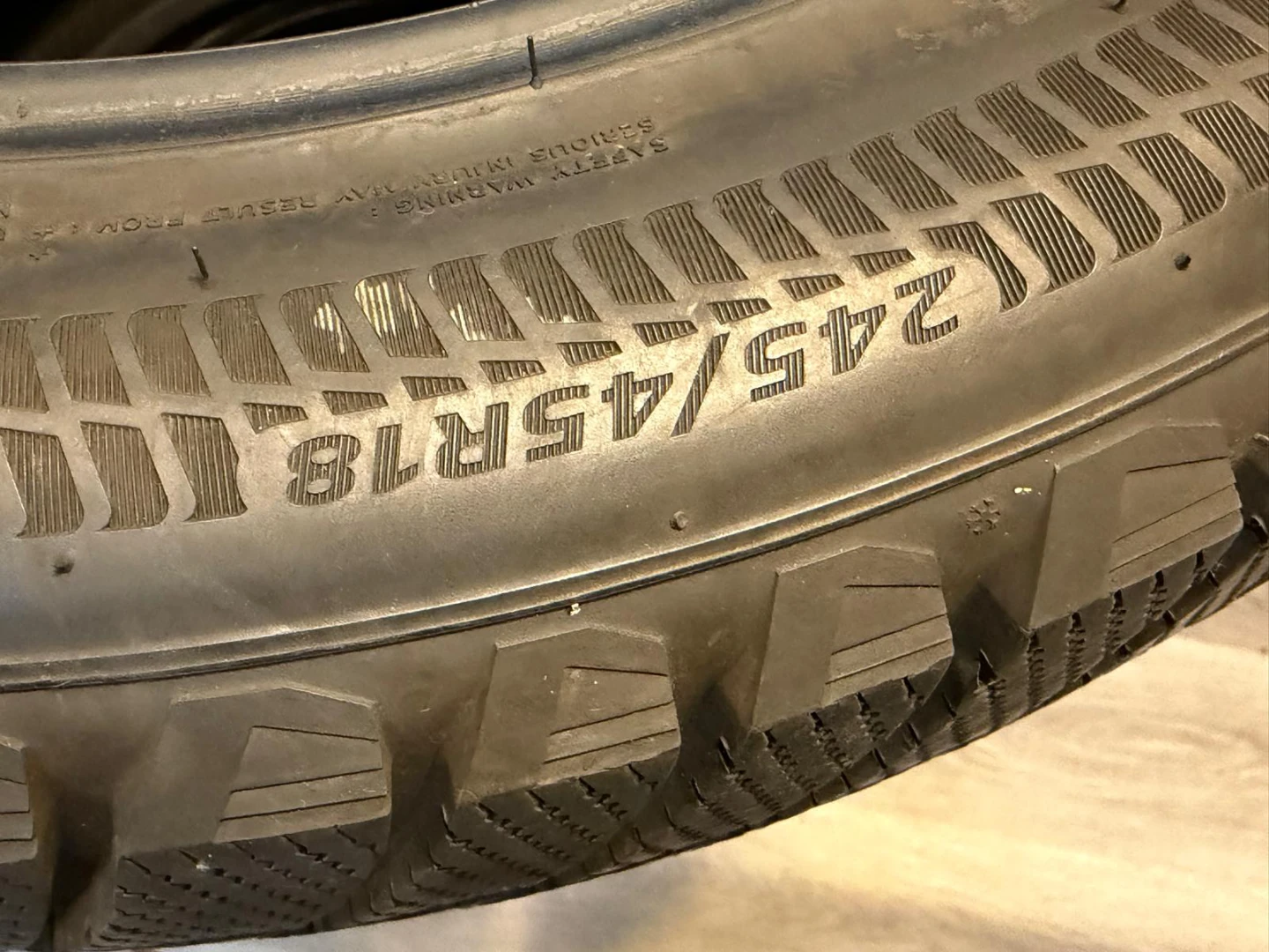 Chevrolet Malibu tyre - photo 4