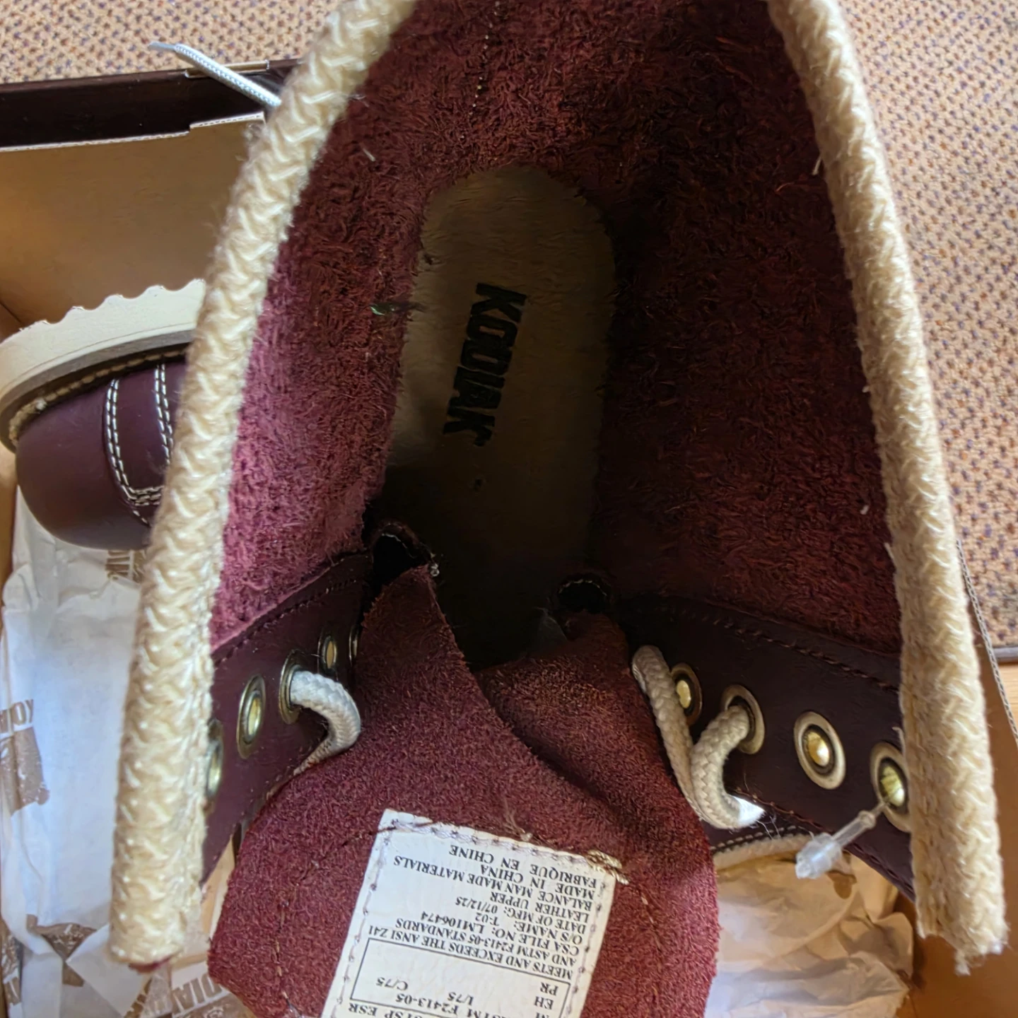 NEW! Rare Kodiak Rigger Safety Boots - Size 8.5 - photo 4