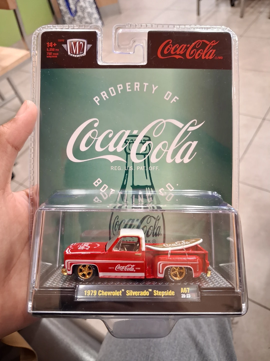 M2 Machines 1979 Chevrolet Silverado Stepside Coca-Cola