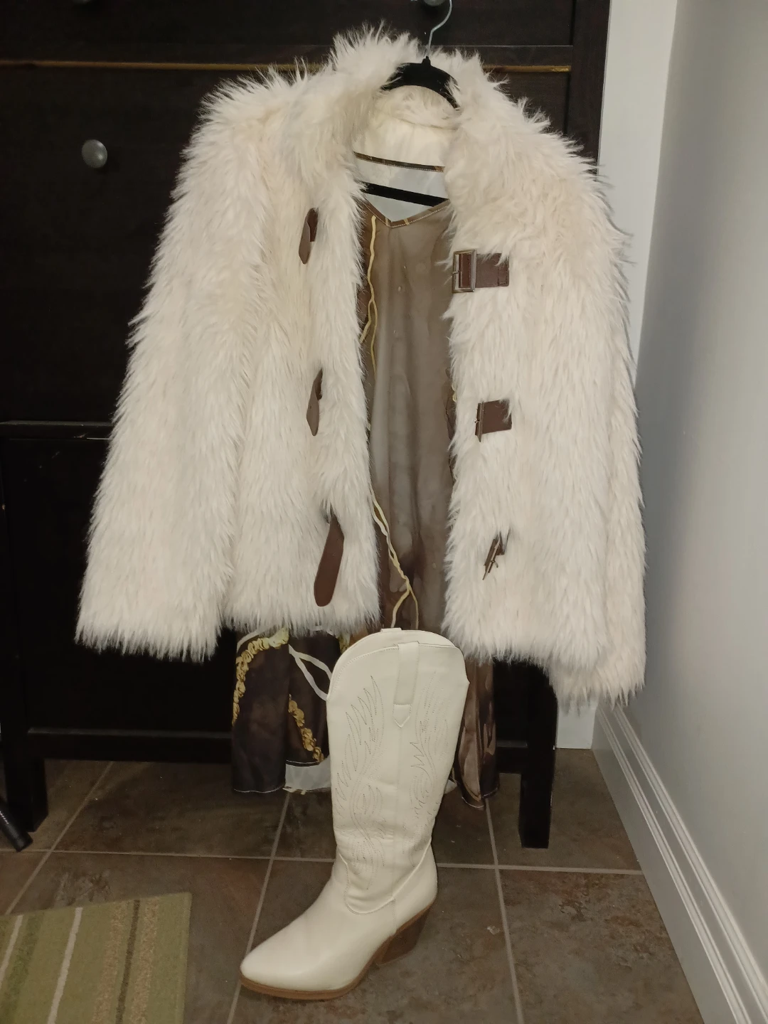 Creme Faux Fur Jacket - photo 3