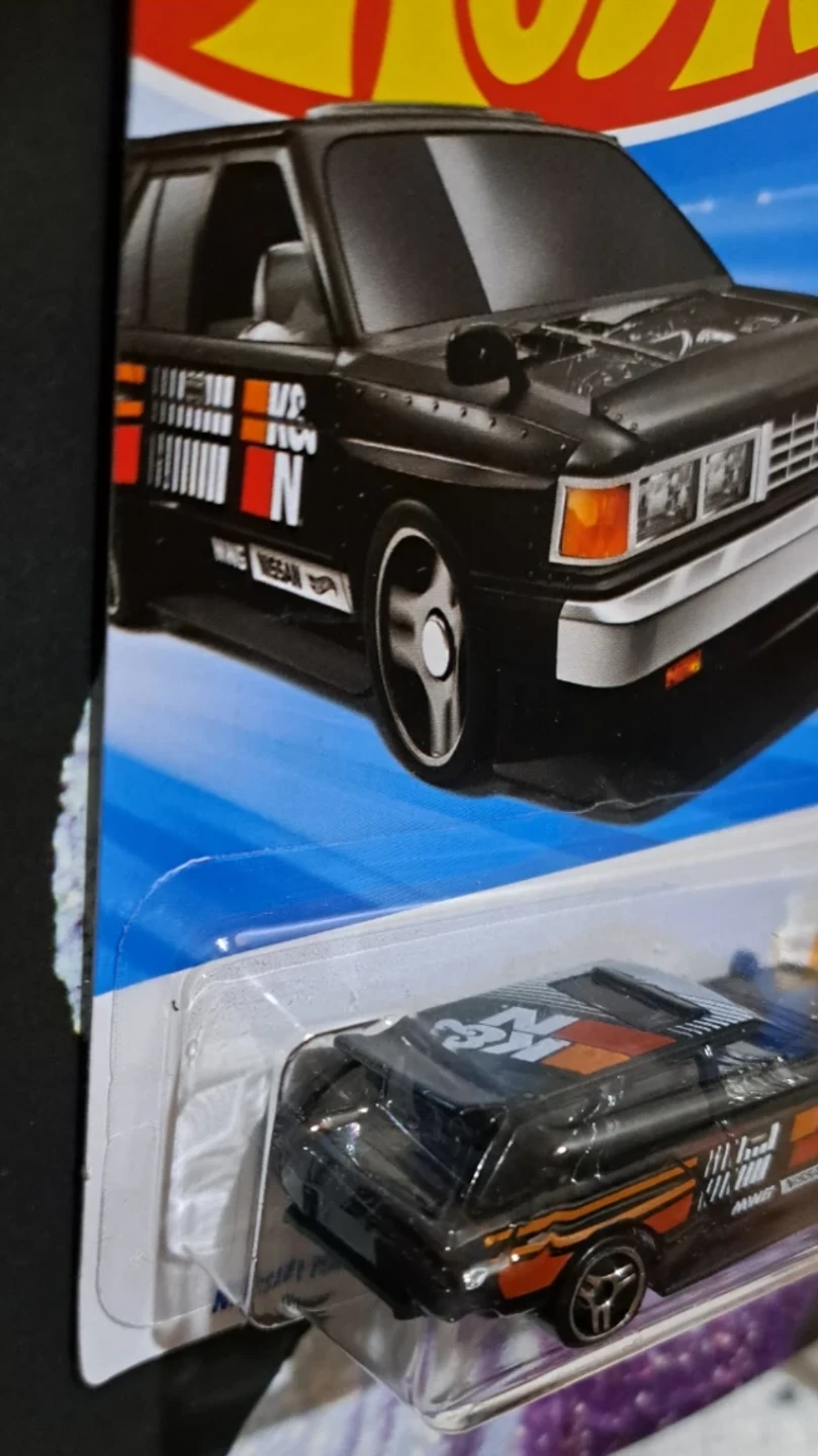 Hot Wheels Wagons,  Nissan Maxima Drift Car - photo 3