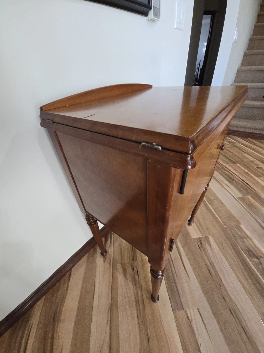 Singer 99K Sewing Machine with Wooden Cabinet - photo 5