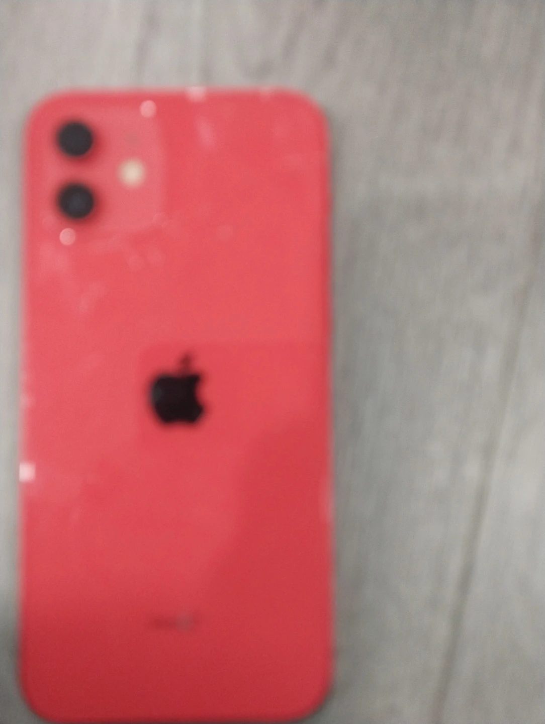 iPhone 12 64GB Red – Cracked Back Glass, Works Properly - photo 4