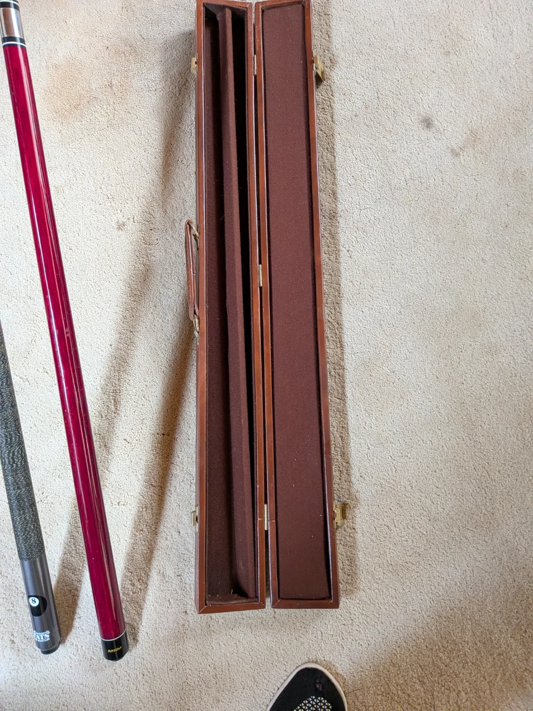 Minnesota Fats and Axiom Pool Cues with Case - photo 4