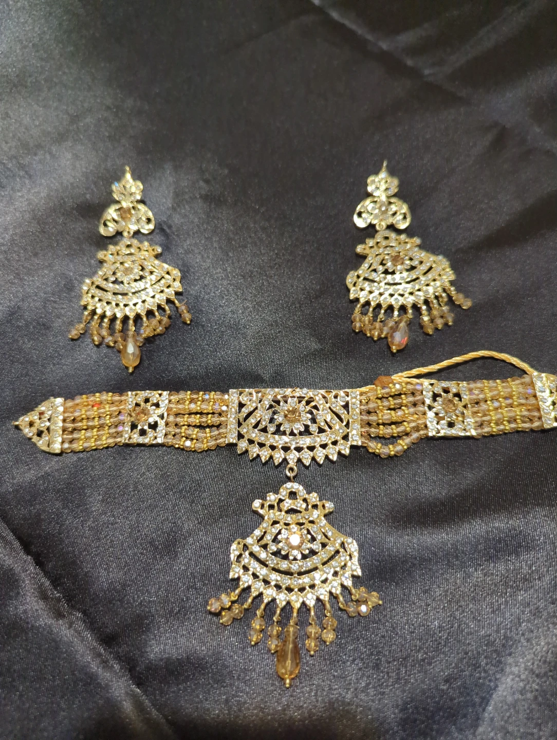 Gold-tone beaded choker and earring set - photo 3