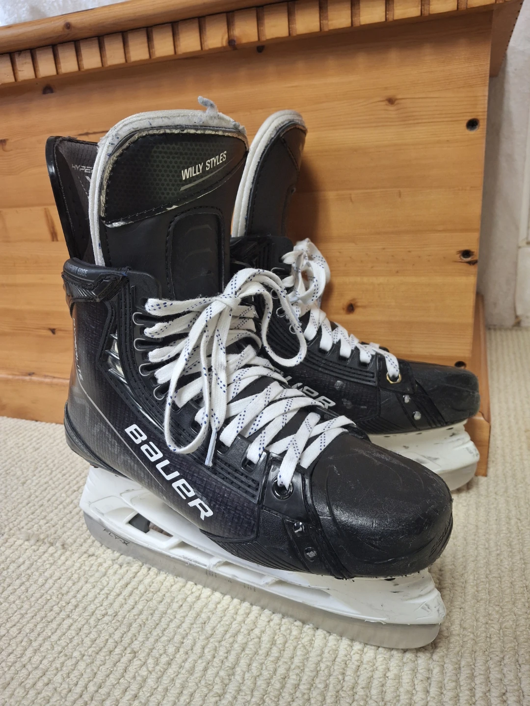 William Nylander pro stock skates