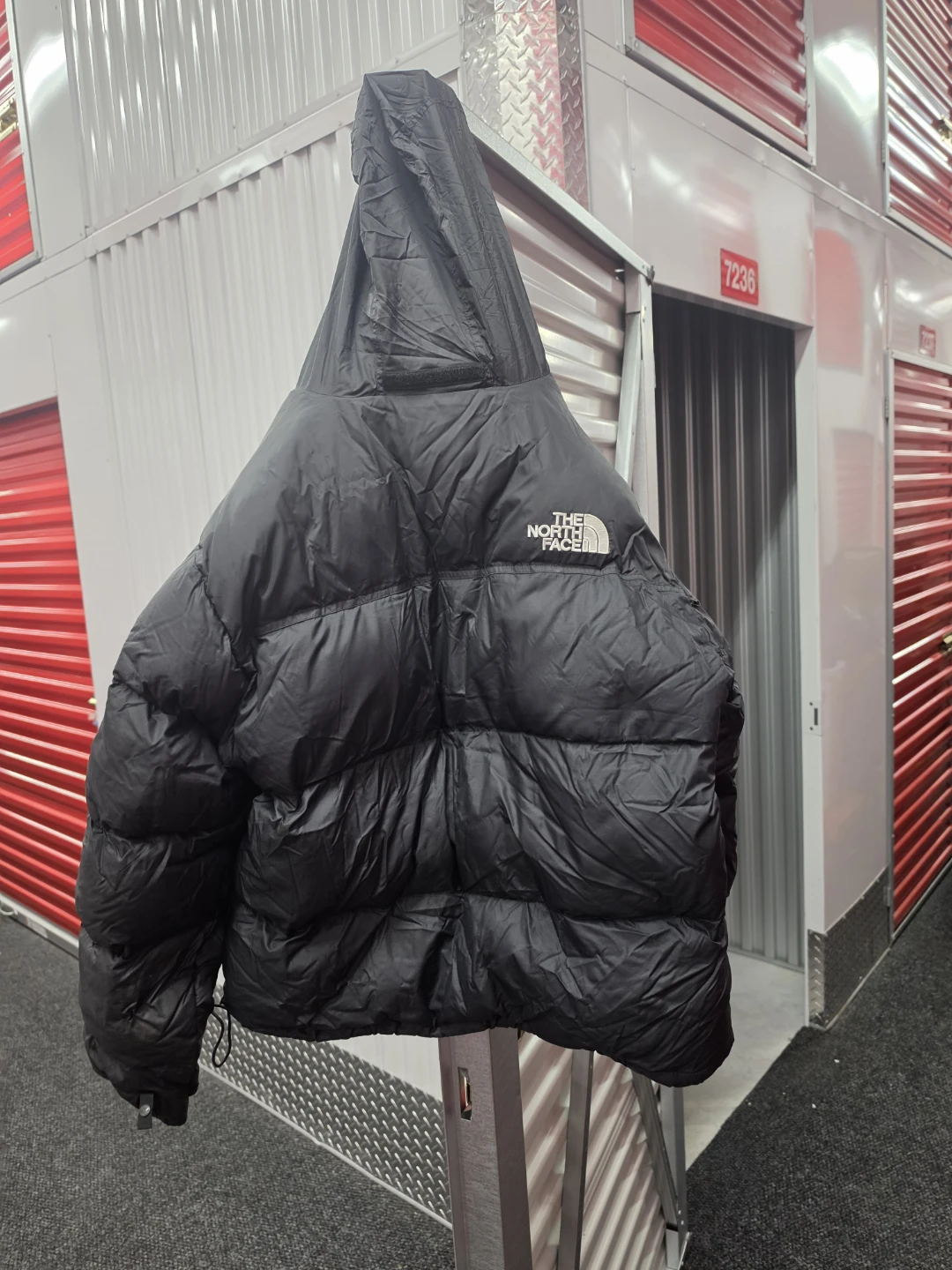 The North Face Puffer Jacket - Black, Men's Large - photo 4