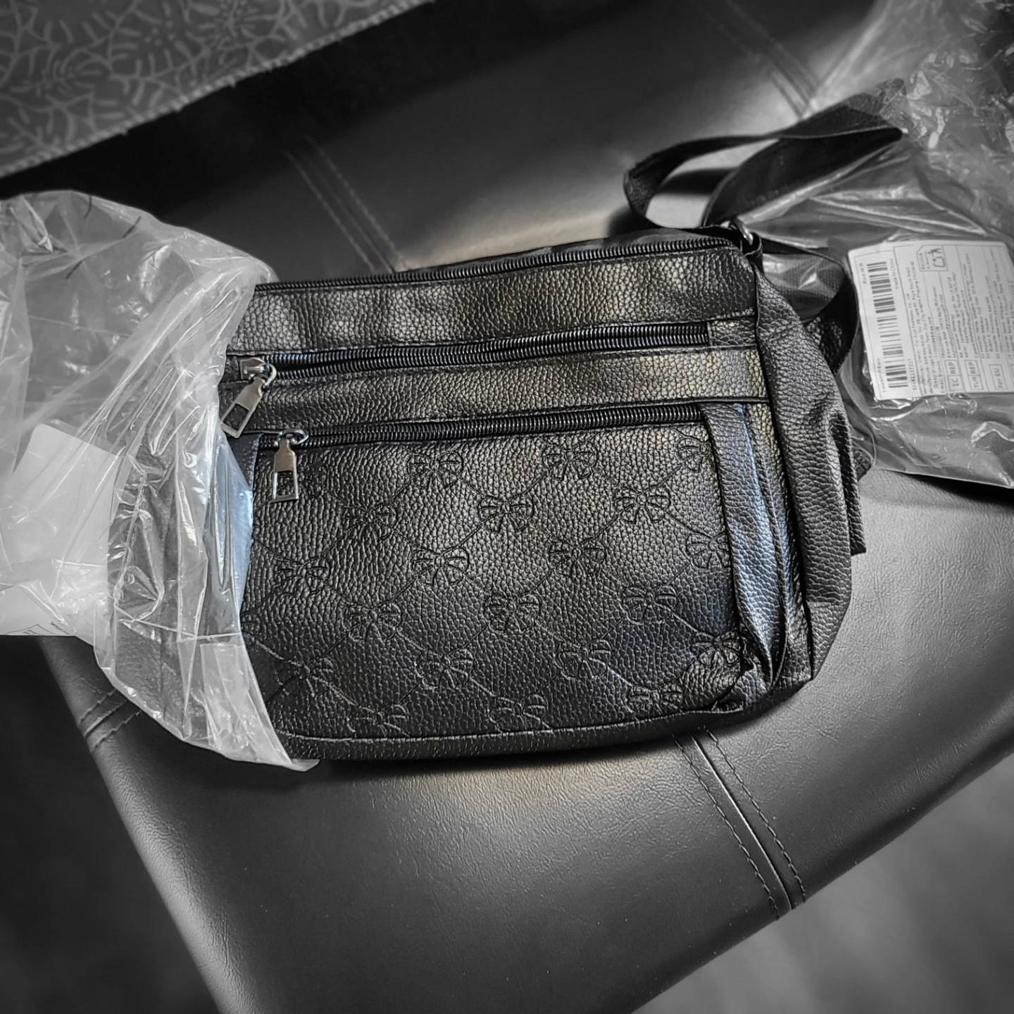 Assorted Handbags and Purses. 5 each - photo 4