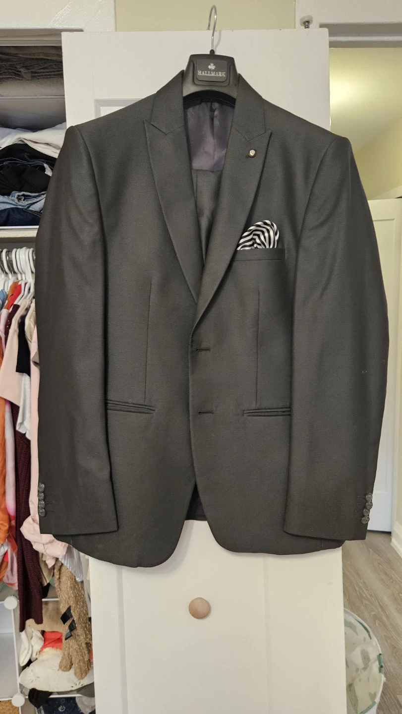 Two Piece Medium Men's Suit