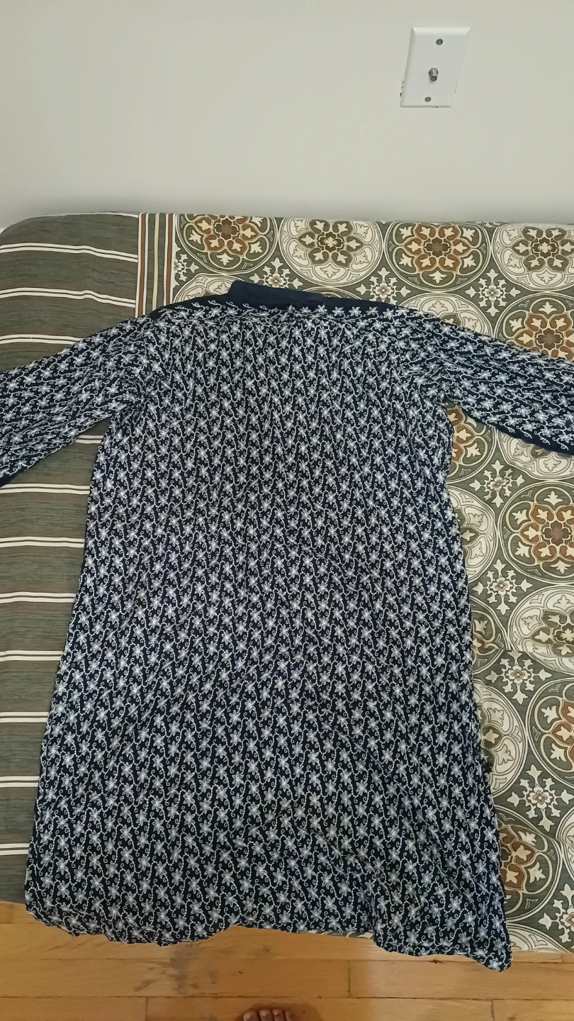 Blue and White Fully Embroidered Tunic - photo 4