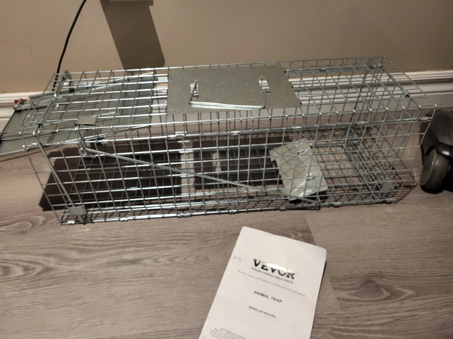 Vevor Animal Trap Model LB-18/LB-28A - photo 3