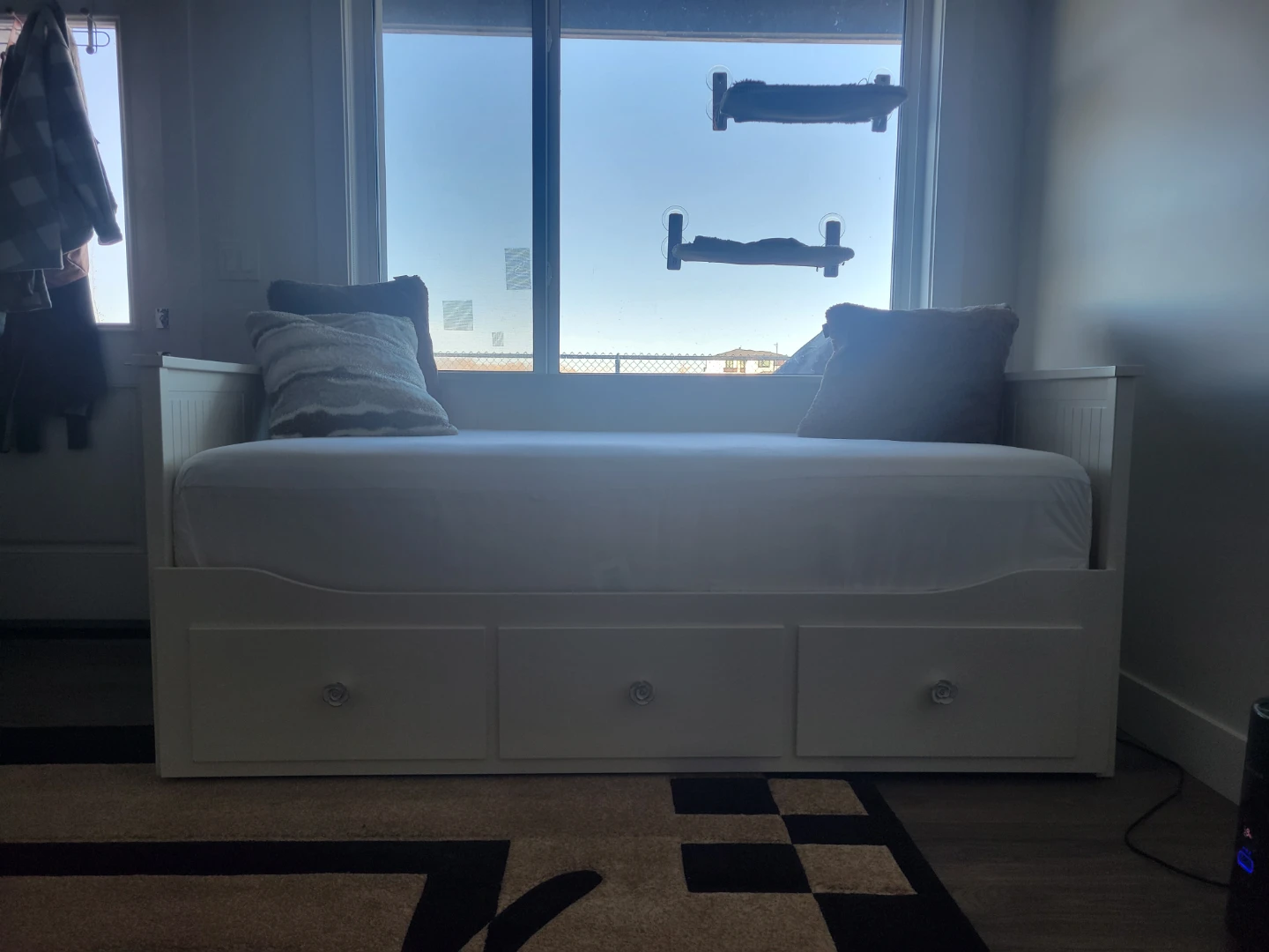 IKEA Hermes daybed with Hesstun mattress and 4 throw cushions