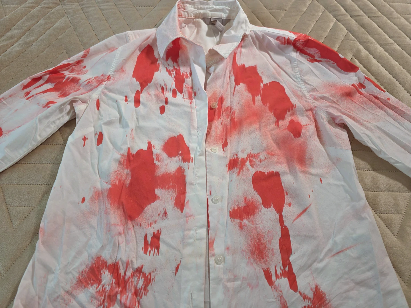 Halloween White Blood Splatter Costume Shirt - photo 2