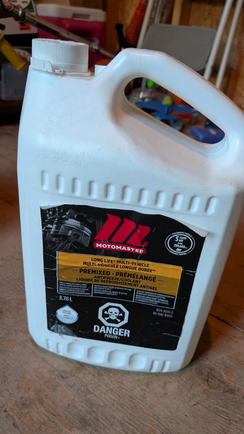 MotoMaster Long Life Antifreeze/Coolant