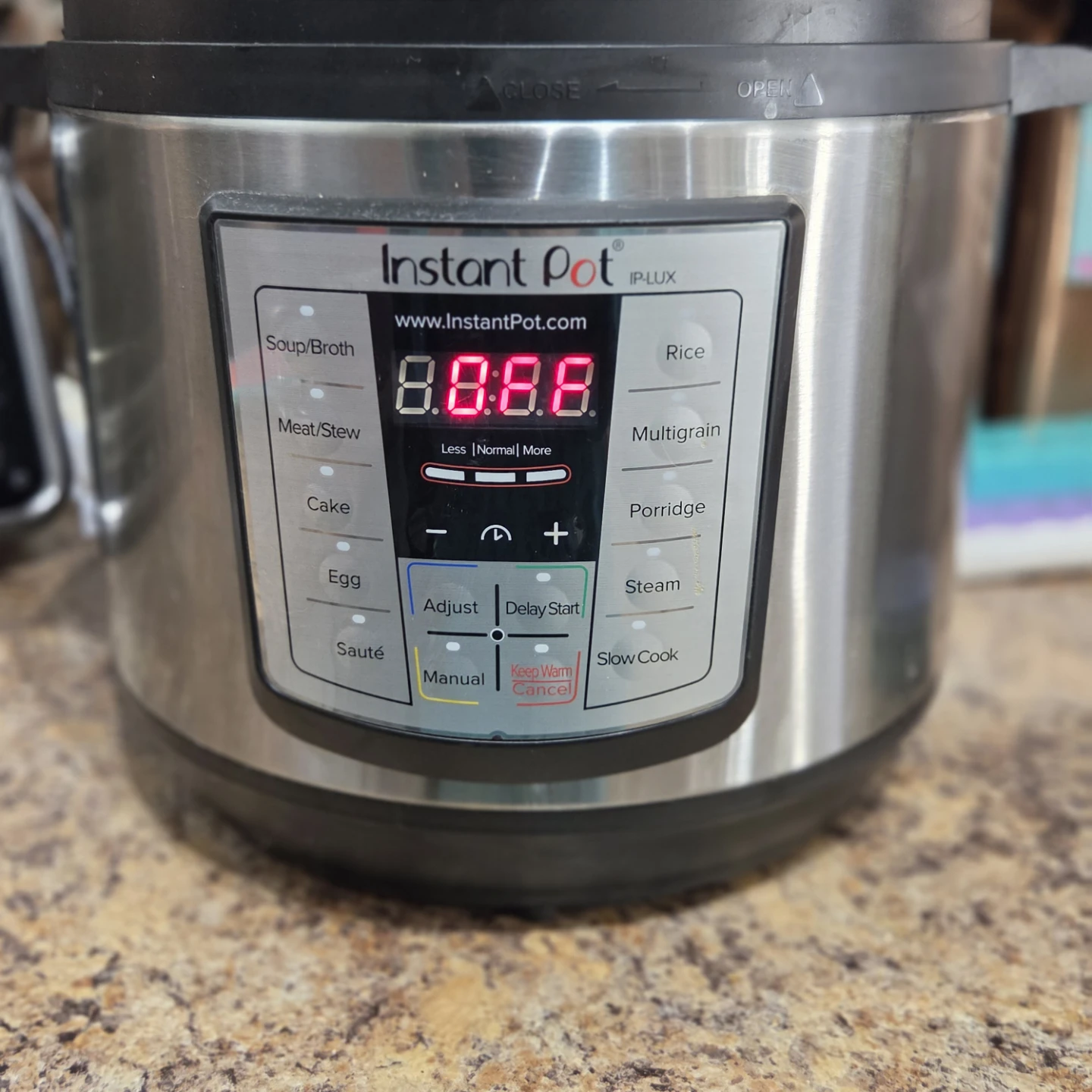 Instant Pot IP-LUX80 8 Quart Electric Pressure Cooker