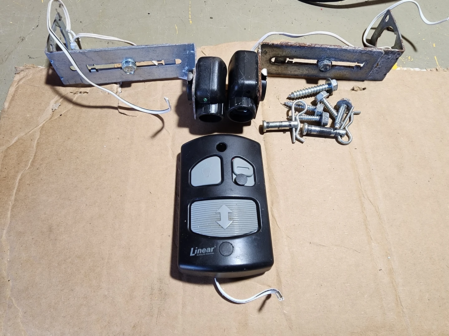 Garage Belt Drive Opener - photo 2