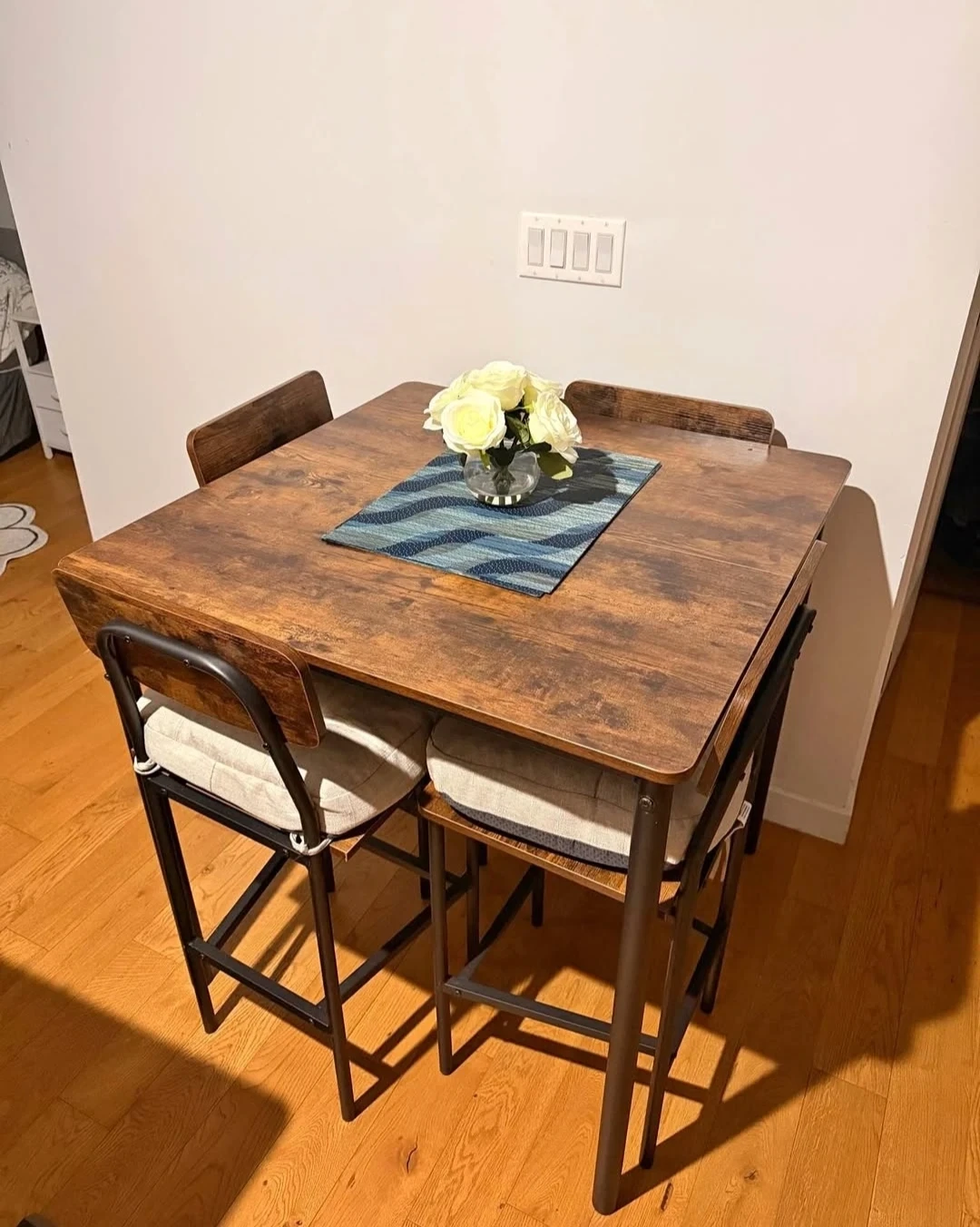 Brand new wooden dining set chair cushions included