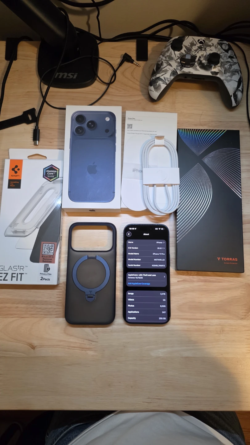 256GB Blue iPhone 17 Pro - Bundled Set