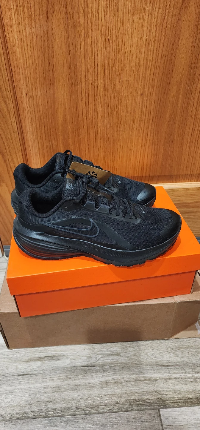 Nike Downshifter 14 Shoes Men's Size 9 - photo 3