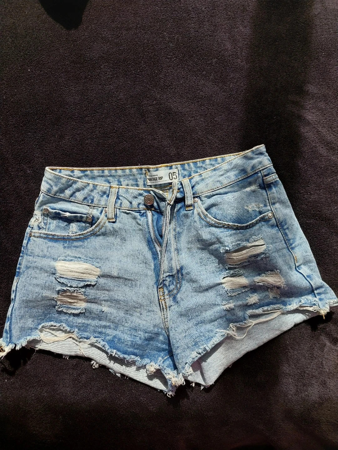 Vintage Rip Denim Shorts Size 05