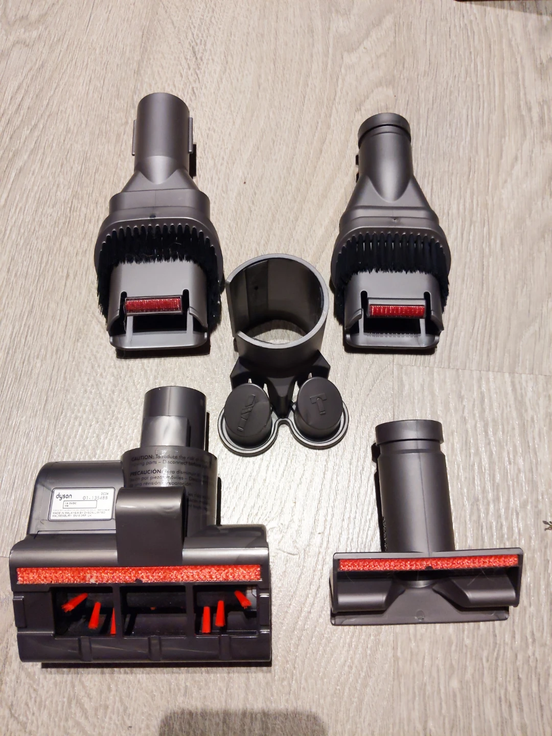 Dyson vacuum attachments - photo 2