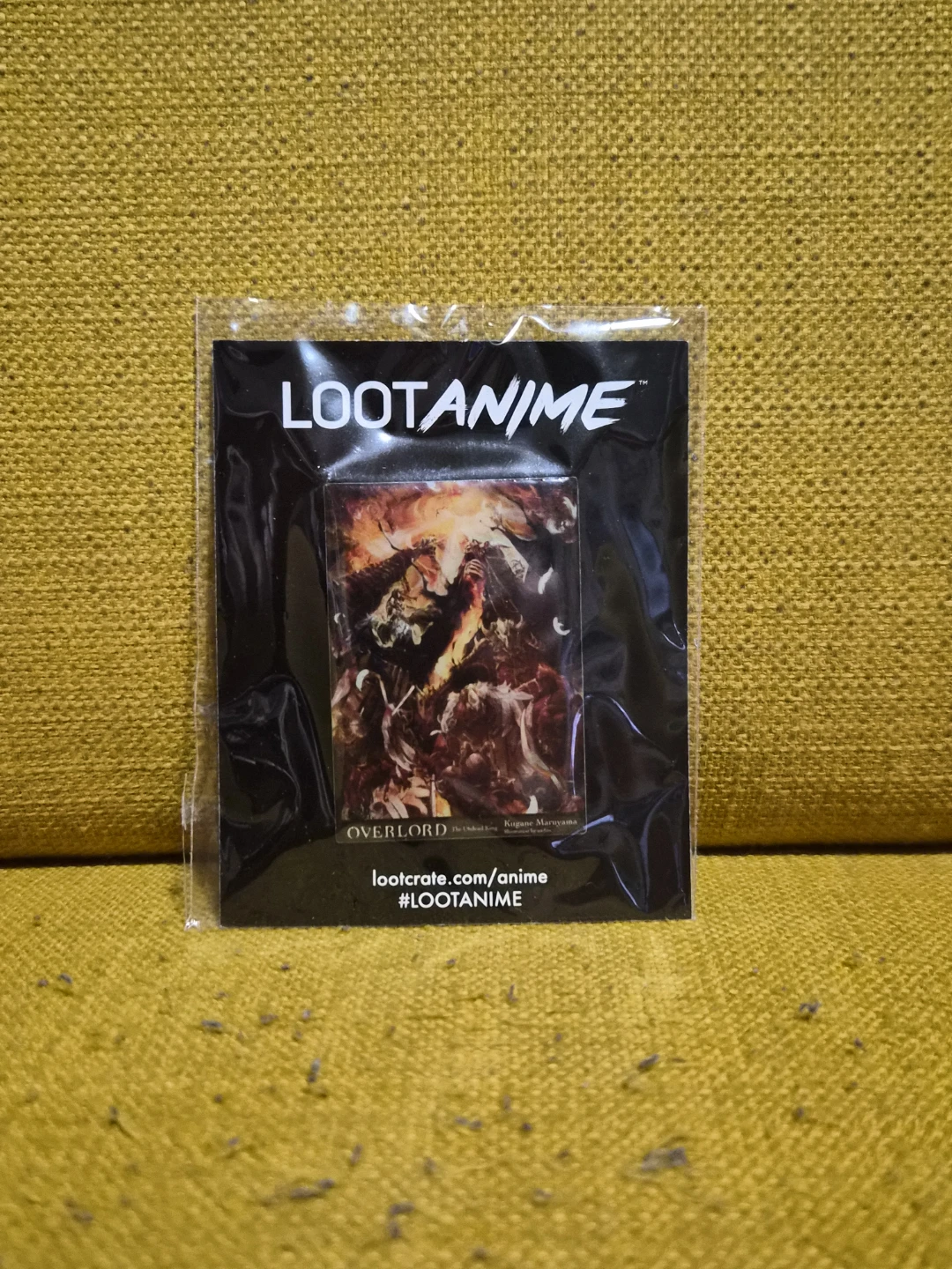 Overlord The Undead King Loot Crate Enamel Pin - photo 2