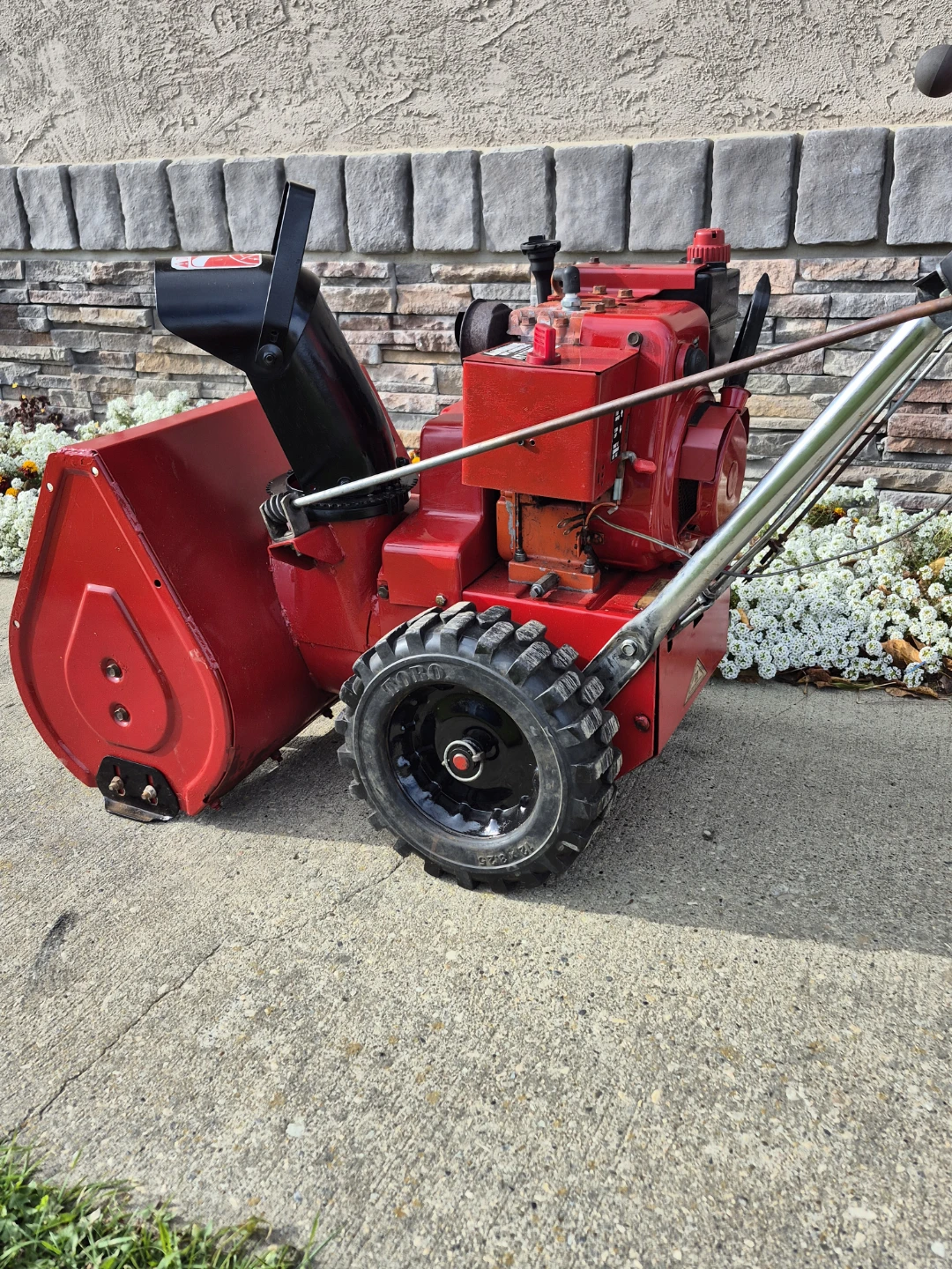 Toro 3521 Snowblower - photo 4