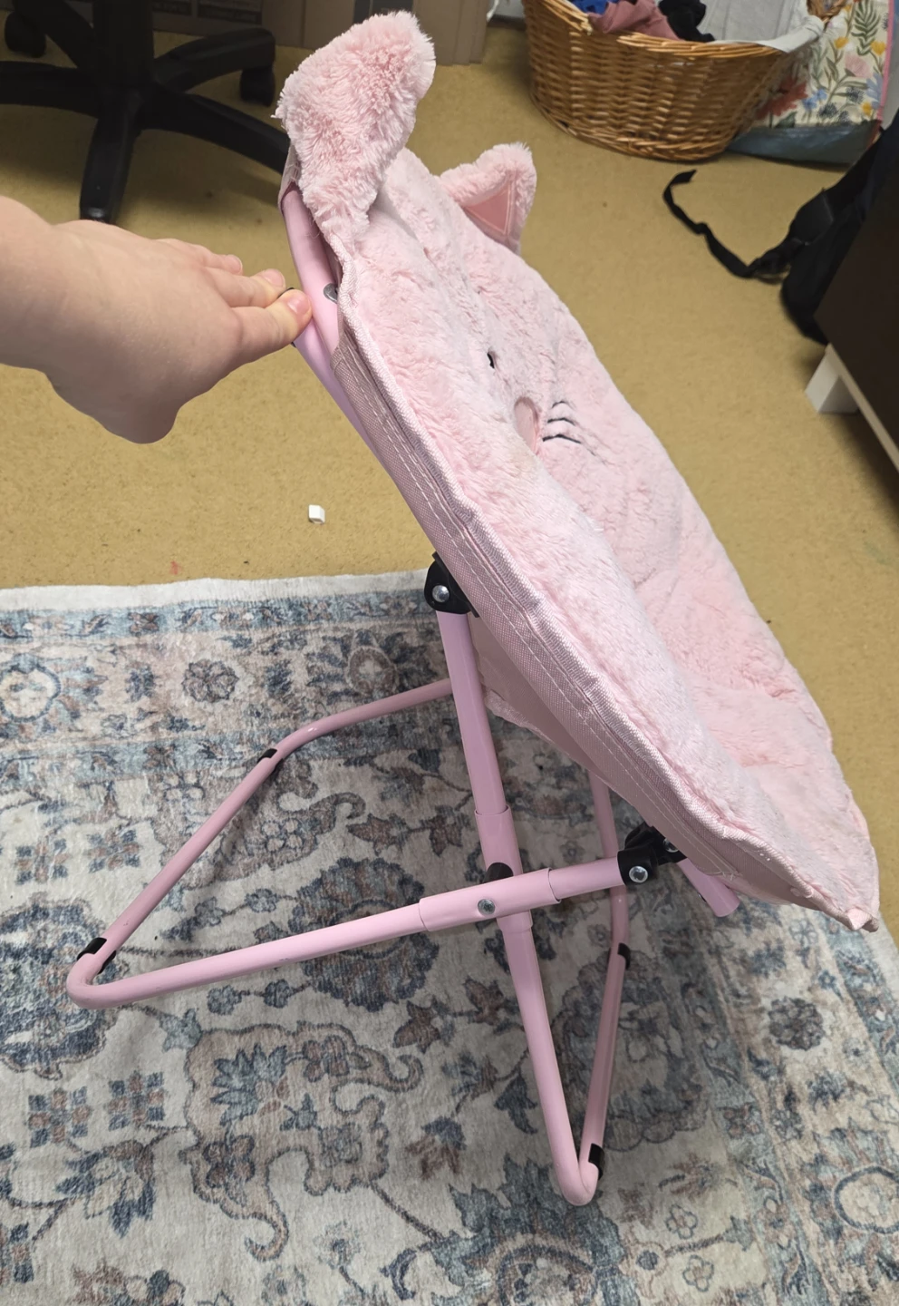 Kids Plush Cat Folding Saucer Chair - photo 2