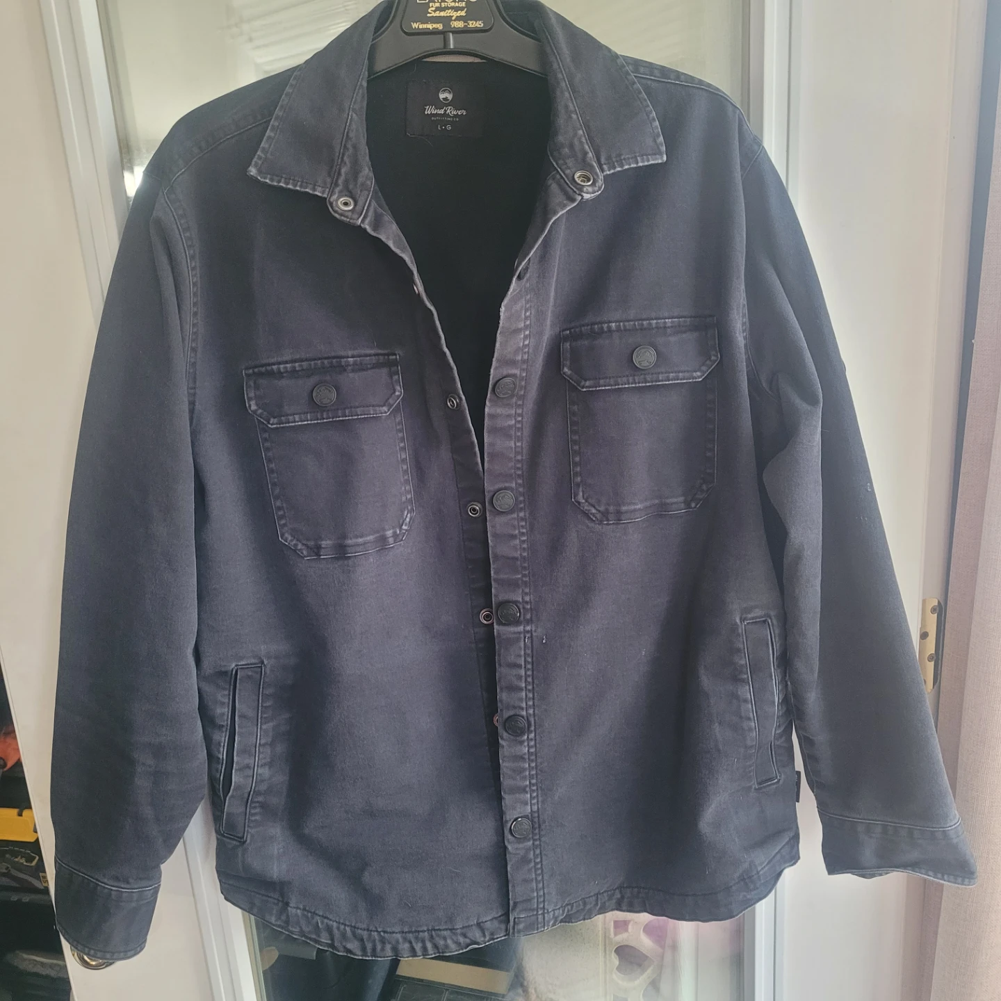 Wind River Black Button-Up Shirt Jacket - Large