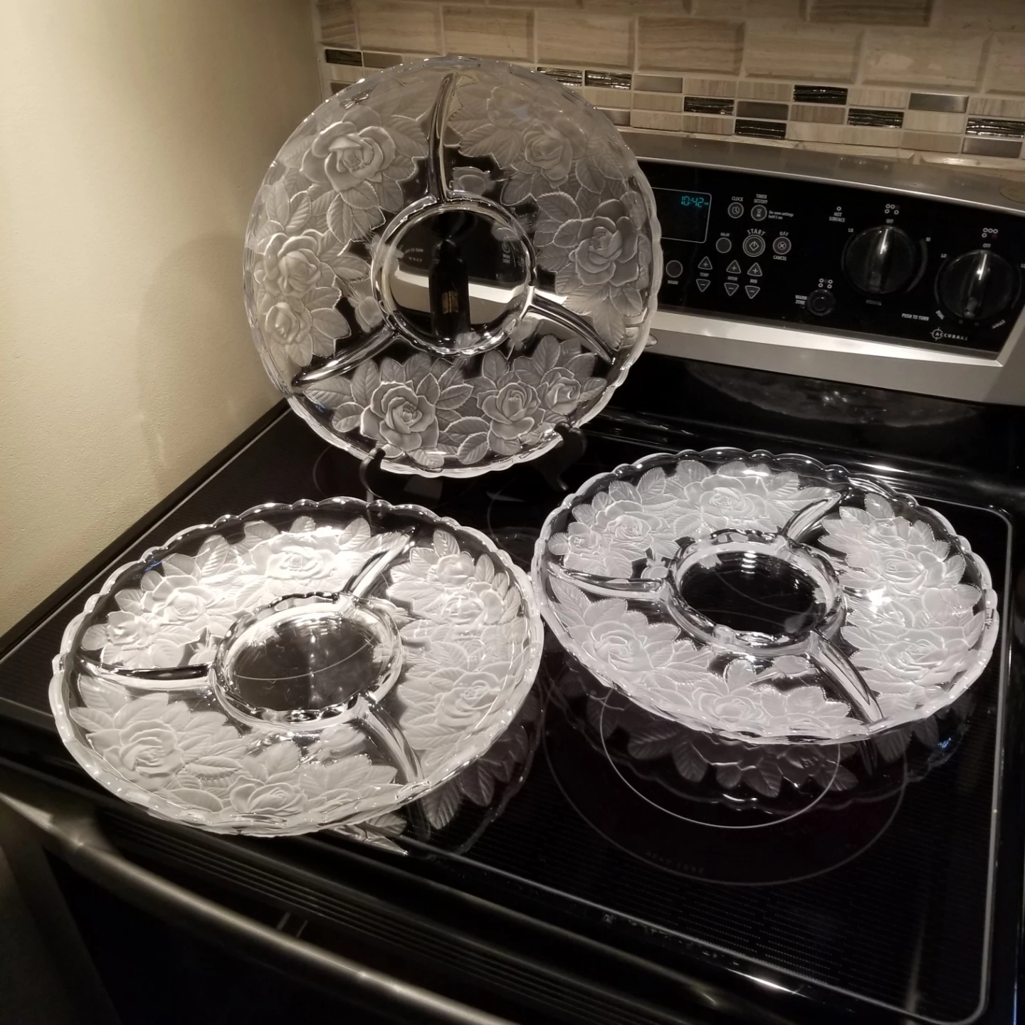 LRG 14 inch Divided Platters